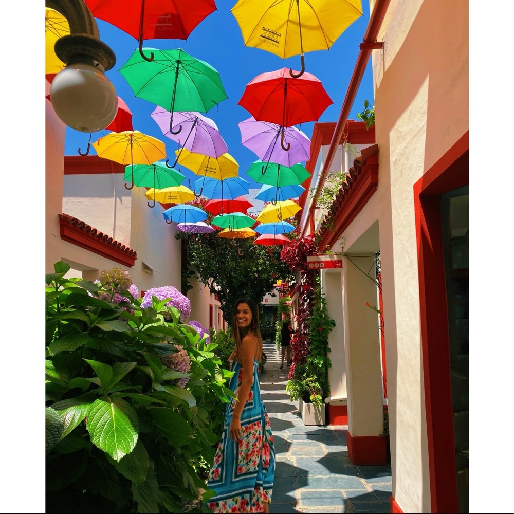 Looking for this dress.